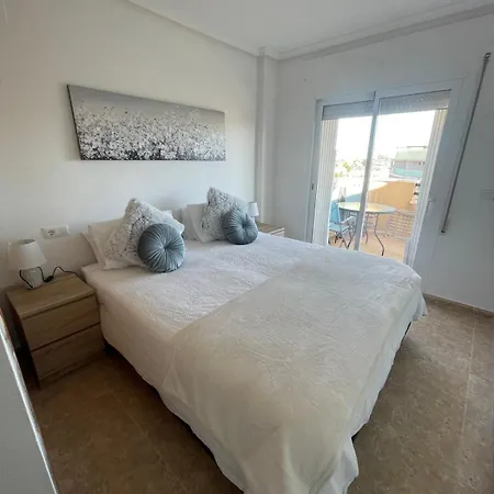 Cabo Roig 아파트